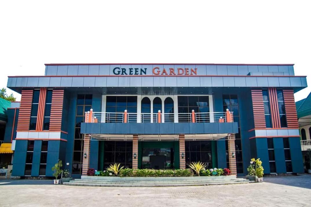 Green Garden Hotel Berastagi Ngoại thất bức ảnh