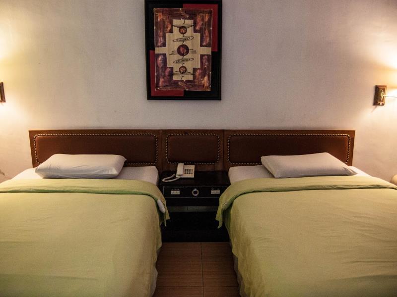 Green Garden Hotel Berastagi Ngoại thất bức ảnh